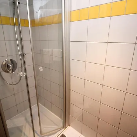 Gastehaus Am Rptc 3*